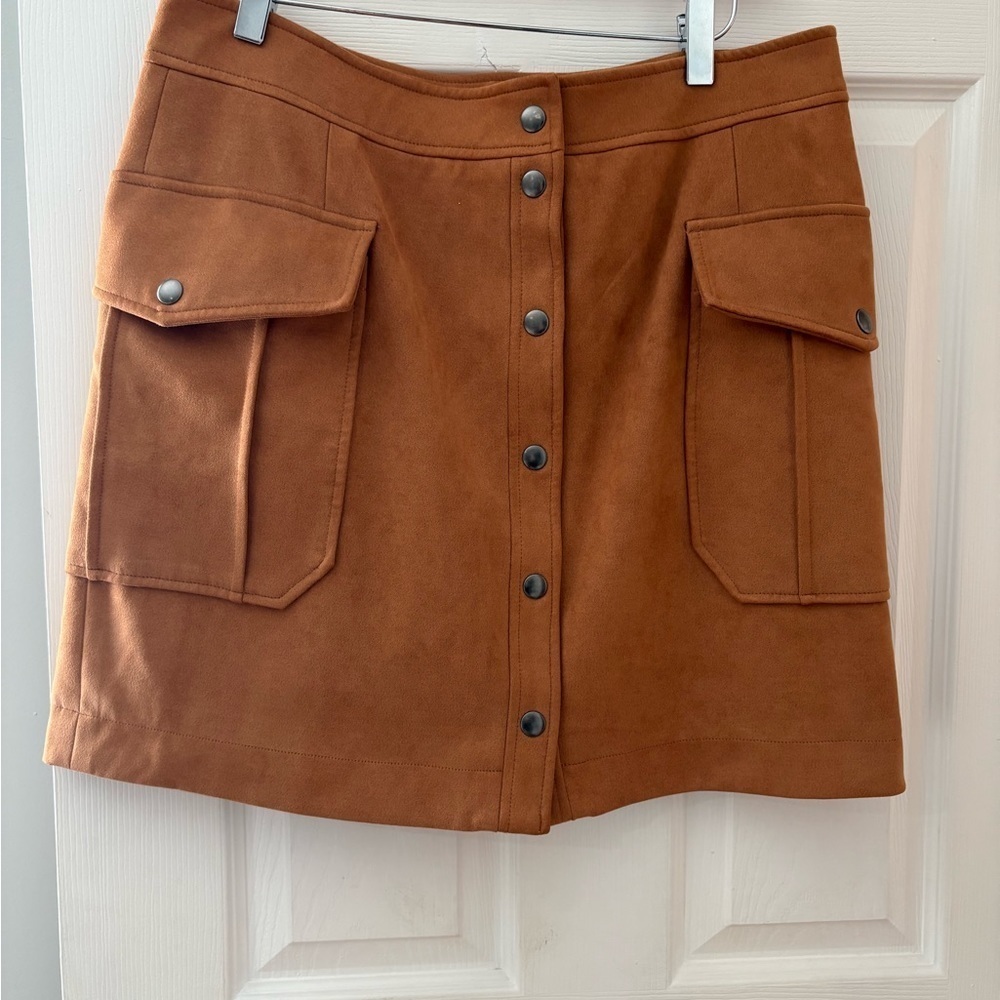 Joe Fresh tan brown faux suede button front skirt size 12 with pockets - Picture 2 of 10